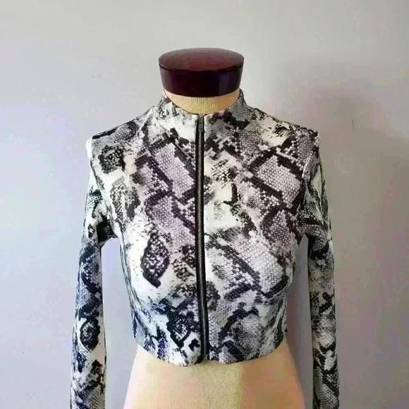 Revamped Tops - Revamped snakeskin zip  up crop size small